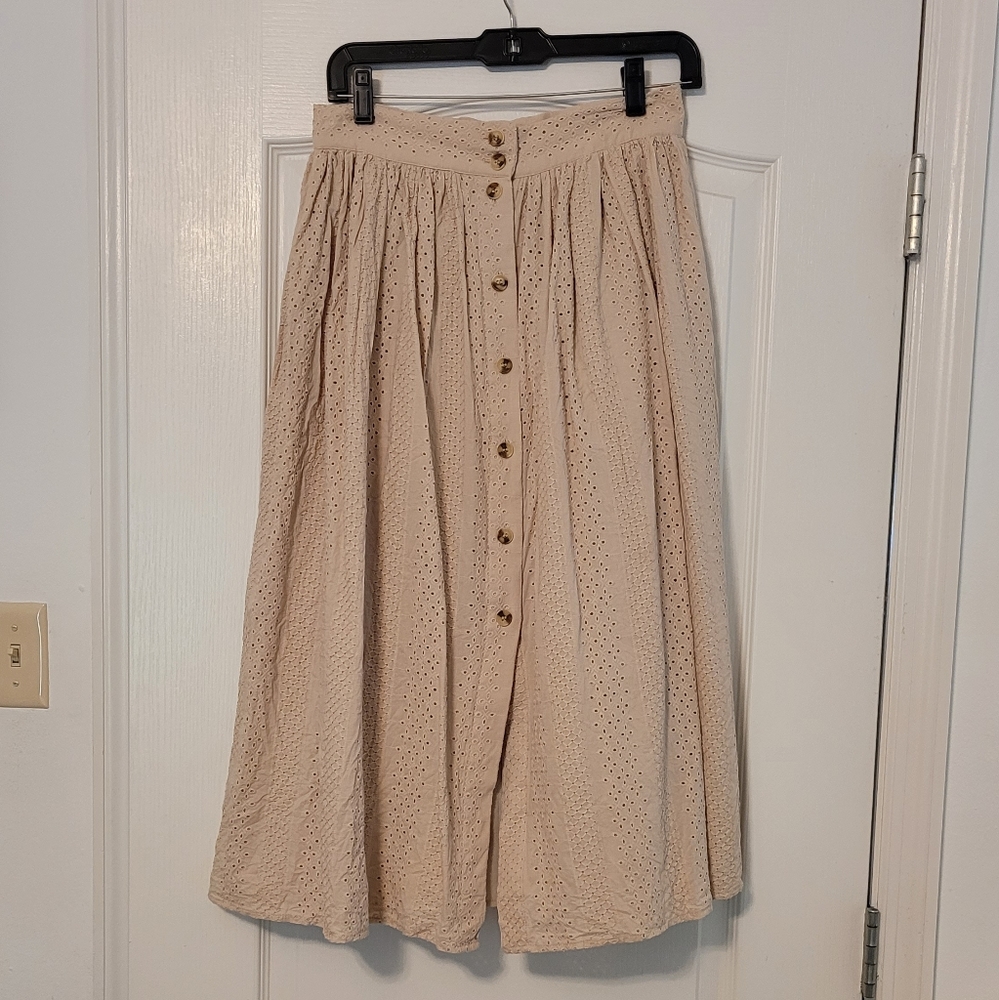 H&M Cream Eyelet Midi Button Skirt